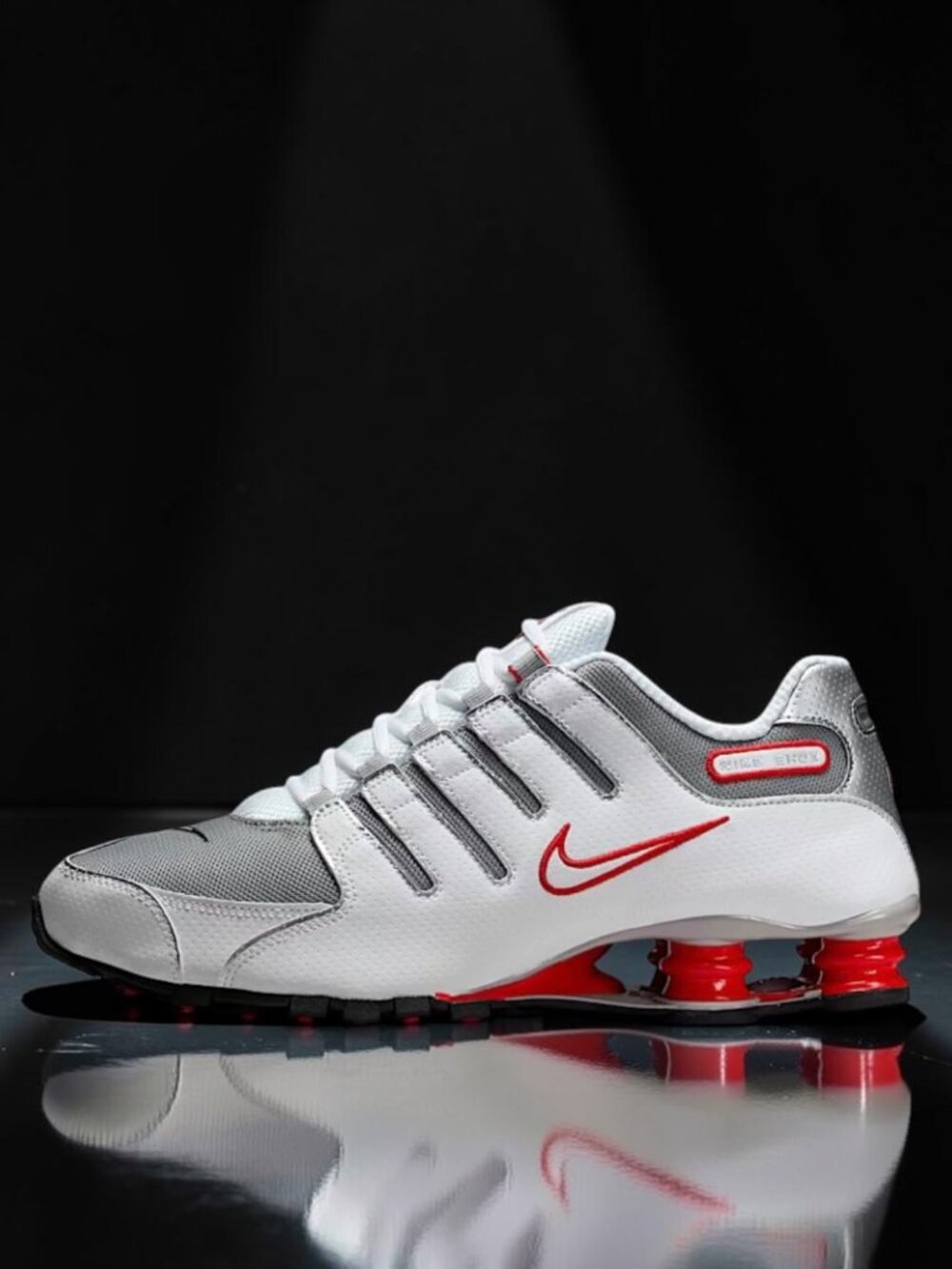 Nike Shox NZ Mens Shoes White Sport Red Cool Grey Metallic Silver 378341 104 NEW